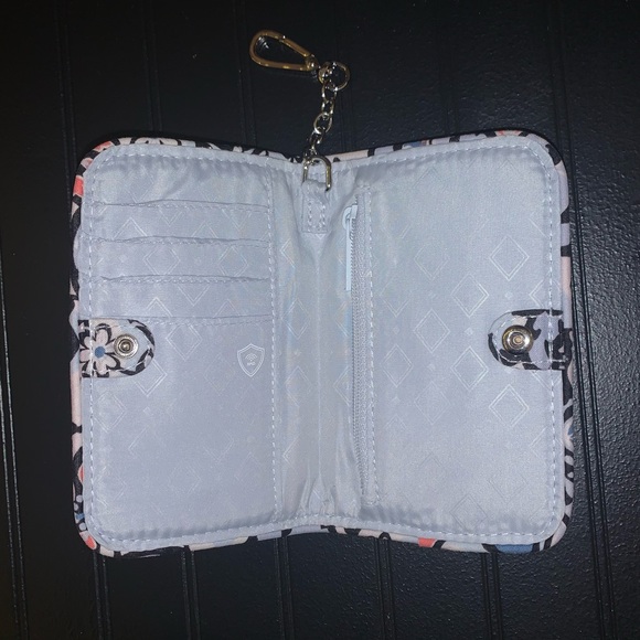 Vera Bradley Crossbody and Wallet Set - Picture 7 of 7